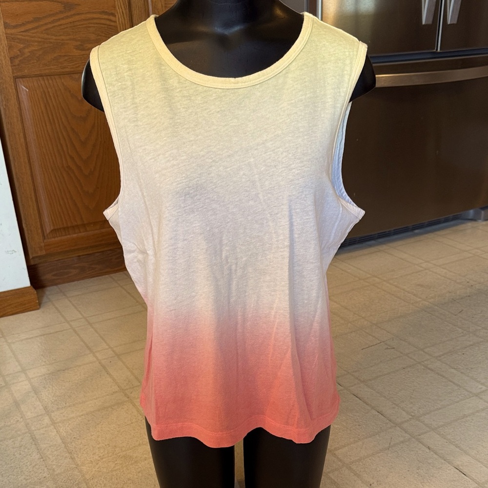 GAP Shrunken tank. Size Large Tall